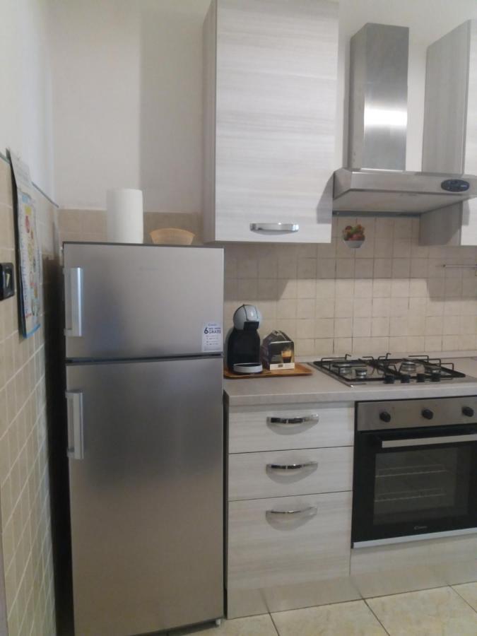 Casa Vacanze Lida Marina Di Carrara Buitenkant foto